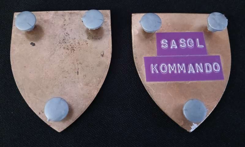 SADF SASOL COMMANDO SHOULDER FLASHES               H55