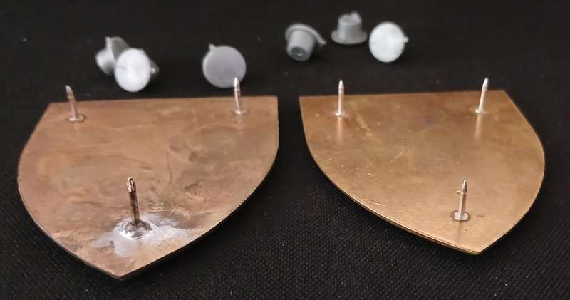 SADF REGIMENT HIGHVELD SHOULDER FLASHES       ( One Pin Repaired )      ` RARE `                H88
