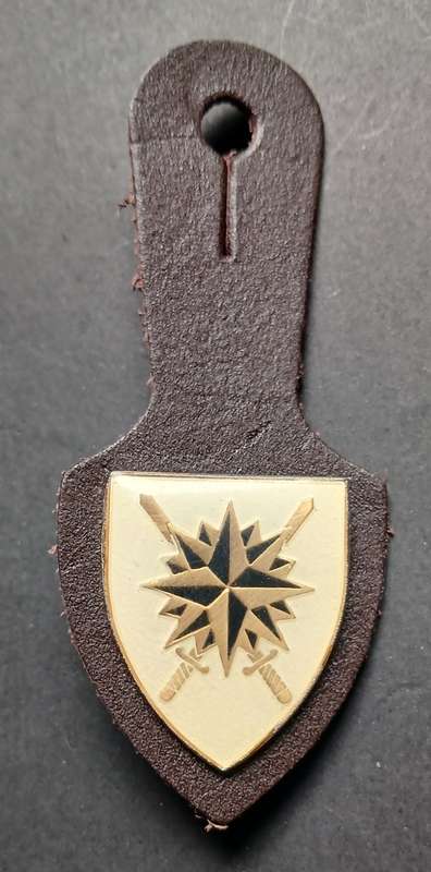 SADF ----- Special Forces (`Recce`) HQ Fob Badge                  ` SCARCE `                F252
