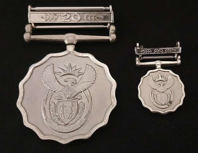 SADF Vir Troue Diens 20 Years Full Size Medal & Miniature   Number 16803                  F254