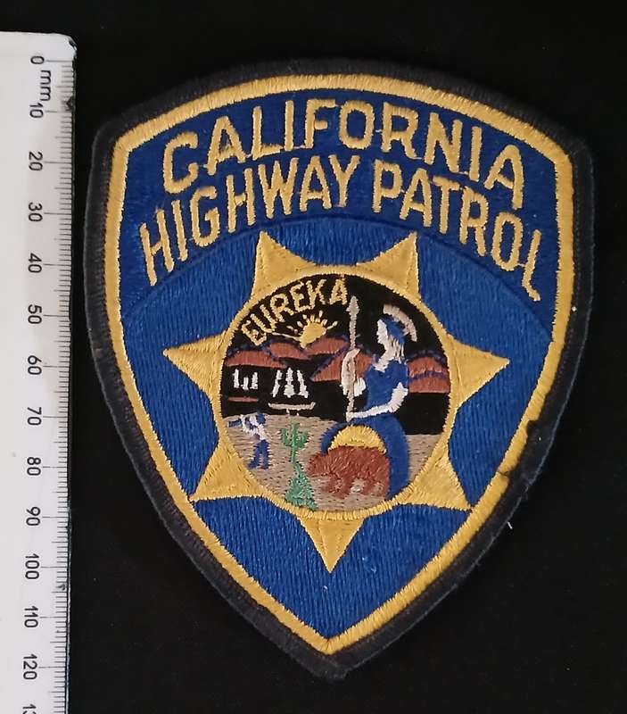CALIFORNIA HIGHWAY PATROL Cloth Badge                      V11