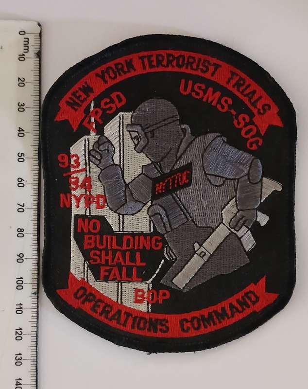 NEW YORK TERRORIST TRAILS OPERATIONS COMMAND 93/94 NYPD POLICE  CLOTH BADGE                 V12