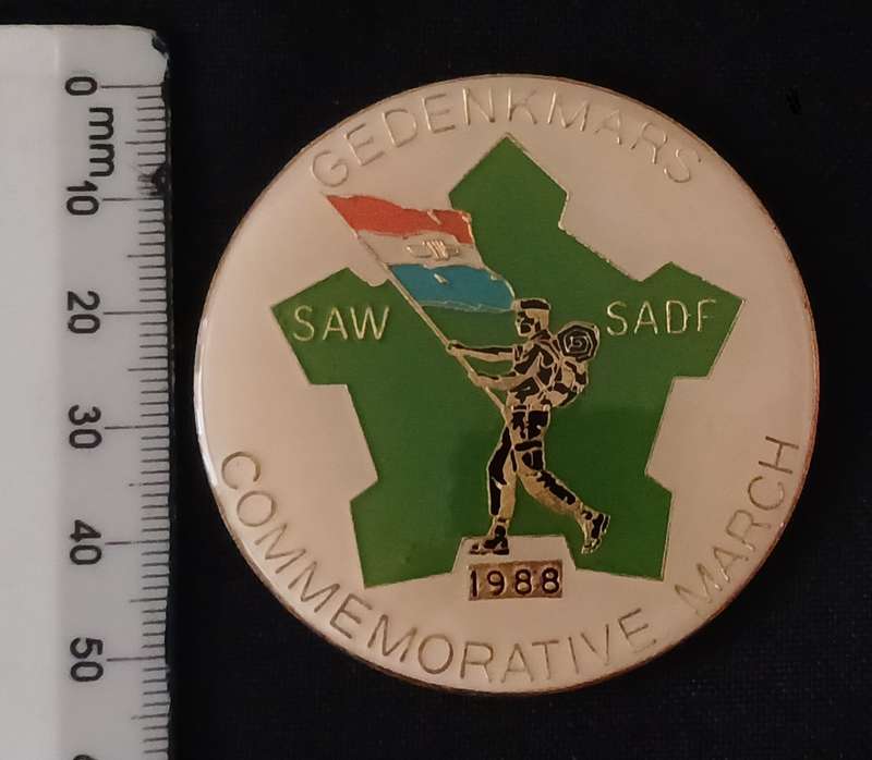 SAW - SADF GEDENKMARS ---- COMMEMORATIVE MARCH 1988  Medallion / Badge  Size 55mm Diameter       V16