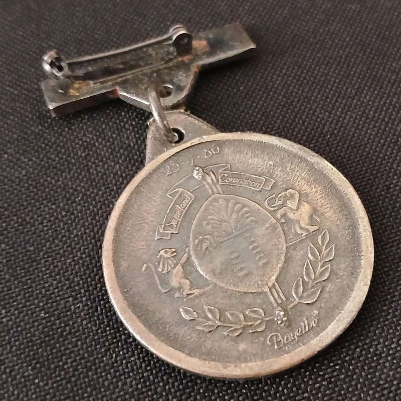 SWAZILAND CORONATION 25.4.86 BAYETHE  MEDAL             V24