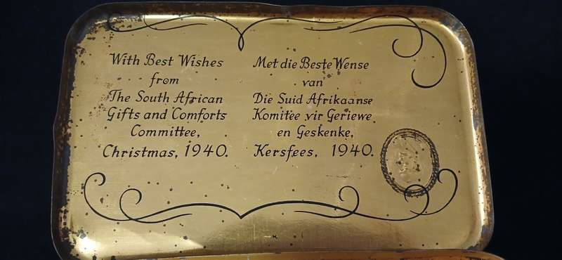 RARE 1940 `GREETINGS FROM SOUTH AFRICA` TIN     V32