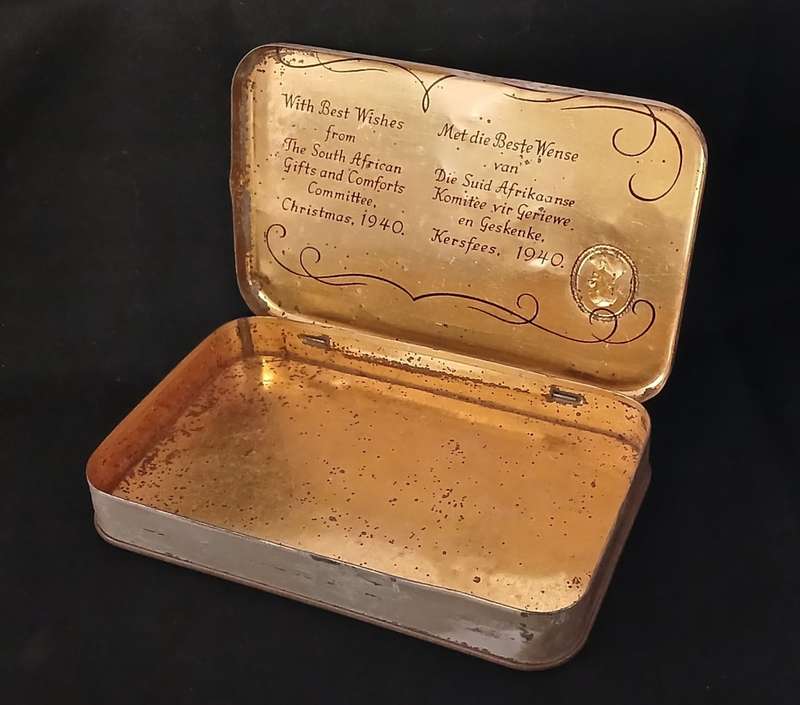 RARE 1940 `GREETINGS FROM SOUTH AFRICA` TIN     V32