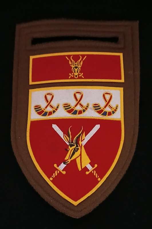 SADF  FREE STATE COMMAND WITH CHIEF OF THE ARMY COMMAND TUPPER FLASH    V37
