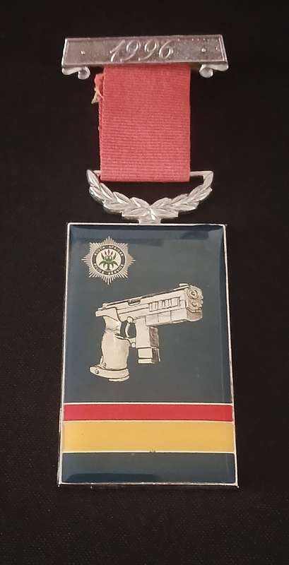 South African Police Pistol / Marksman Medal 1996               `` STUNNING `                V47