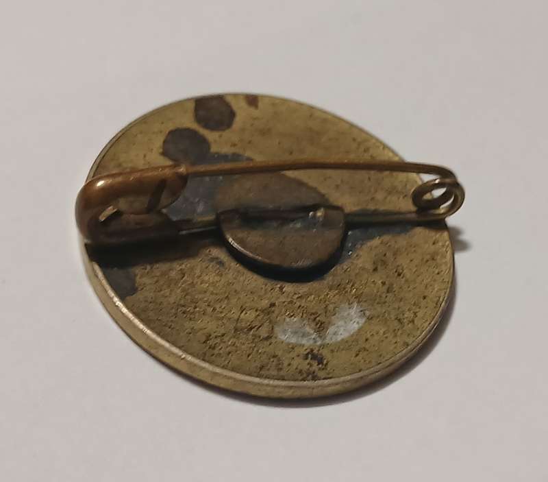 WW2 1944 LIBERTY CAVALCADE EXIBITION CAPETOWN BADGE                V61