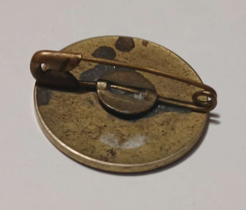 WW2 1944 LIBERTY CAVALCADE EXIBITION CAPETOWN BADGE                V61