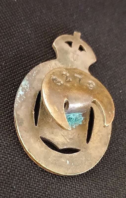 WW1 ON WAR SERVICE 1915 BUTTON HOLE BADGE No. 6729  --- Maker J.A. WYLIE & Co LONDON      V107