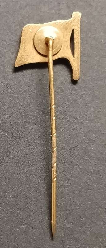 VINTAGE NORDERWERFT HAMBURG LAPEL PIN                V112