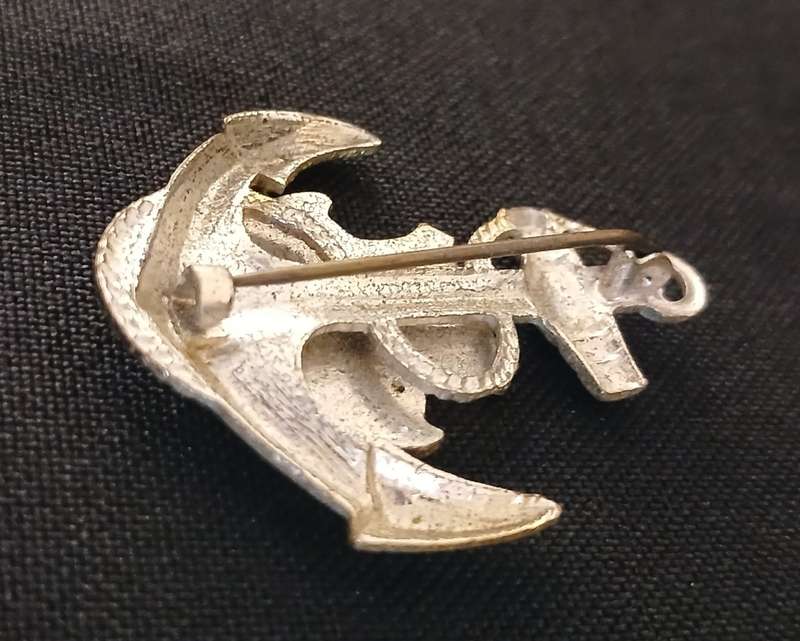 NORTHERN RHODESIA NAVY CAP BADGE       `` RARE ``` RARE ```   ( COLLIN R. OWEN 3555 )      V128