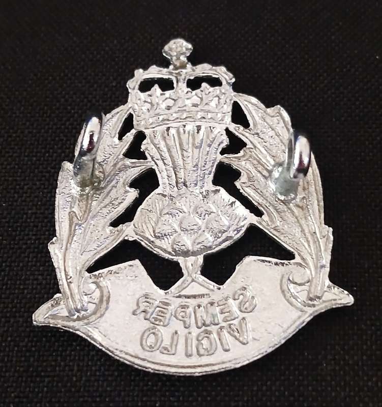 SCOTTISHE POLICE CAP BADGE                C12