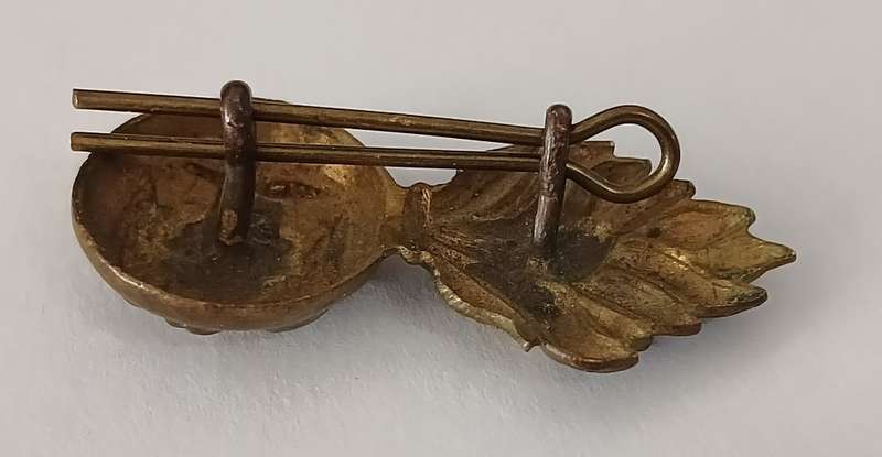 ROYAL IRISH FUSILIERS BADGE   POST 1903                     C19