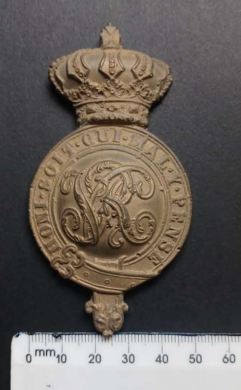 BOER WAR ERA BRITISH MOUNTED INFANTRY BADGE  ( METERIAL RESIN )        C28