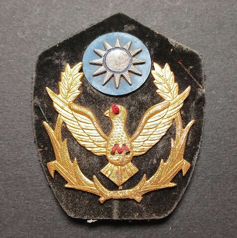 TAIWAN NATIONAL POLICE AGENCY BADGE       SIZE: 75MM X 60MM                   C75