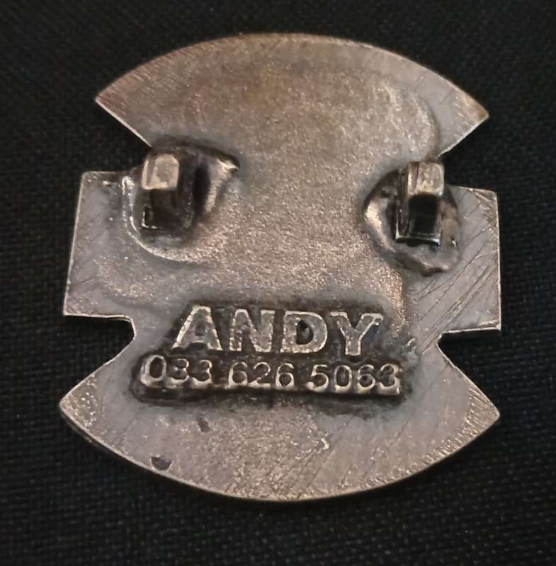 ANGOLA WAR VETERAN BROTHERHOOD BADGE                     C82