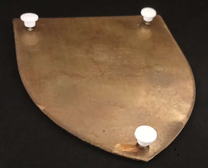 MALAWI POLICE BADGE        ( NOTE CONDITION )                 C104