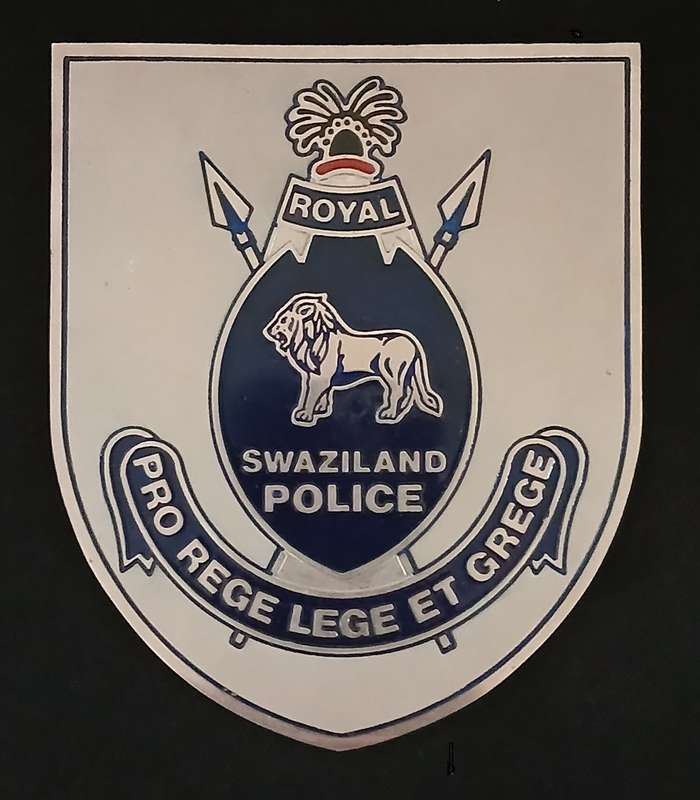 ROYAL SWAZILAND POLICE BADGE                         C105