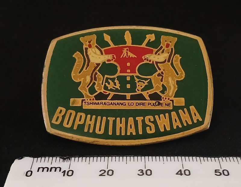 BOPHUTHATSWANA POLICE W.O. RANK BADGE                      C106