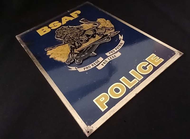 RHODESIA BSAP POLICE BRASS AND ENAMEL PLAQUE   ` RAISED EMBLEM `          S17