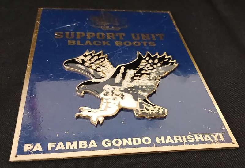 RHODESIA BSAP SUPPORT UNIT BLACK BOOTS PLAQUE BRASS / ENAMEL WITH RAISED EMBLEM  No.5