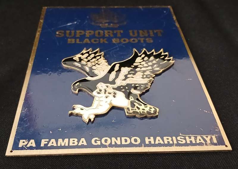 RHODESIA BSAP SUPPORT UNIT BLACK BOOTS PLAQUE BRASS / ENAMEL WITH RAISED EMBLEM  No.5