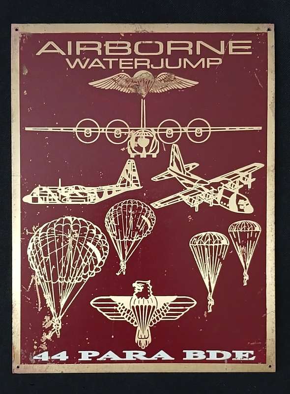 44 PARA BDE.   AIRBORNE WATERJUMP  BRASS AND ENAMEL PLAQUE        No.6