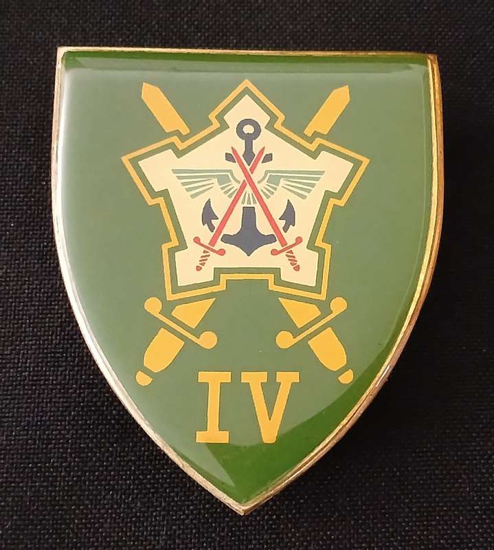 SADF CHIEF OF STAFF LOGISTICS SHOULDER FLASH ( YELLOW TYPE )            K11