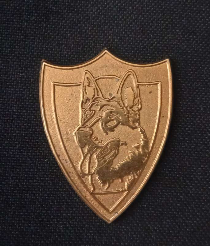 DOG UNIT  BADGE                           k28