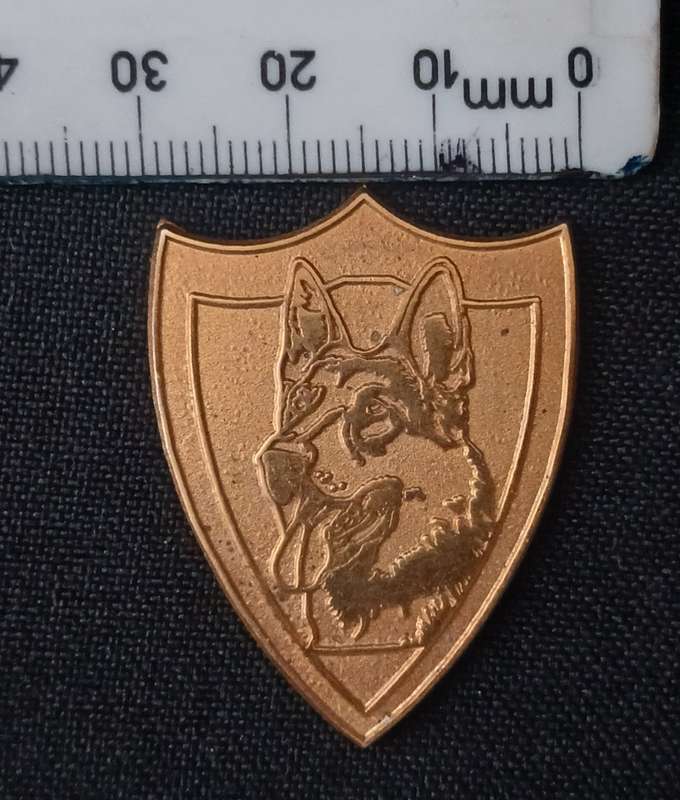 DOG UNIT  BADGE                           k28