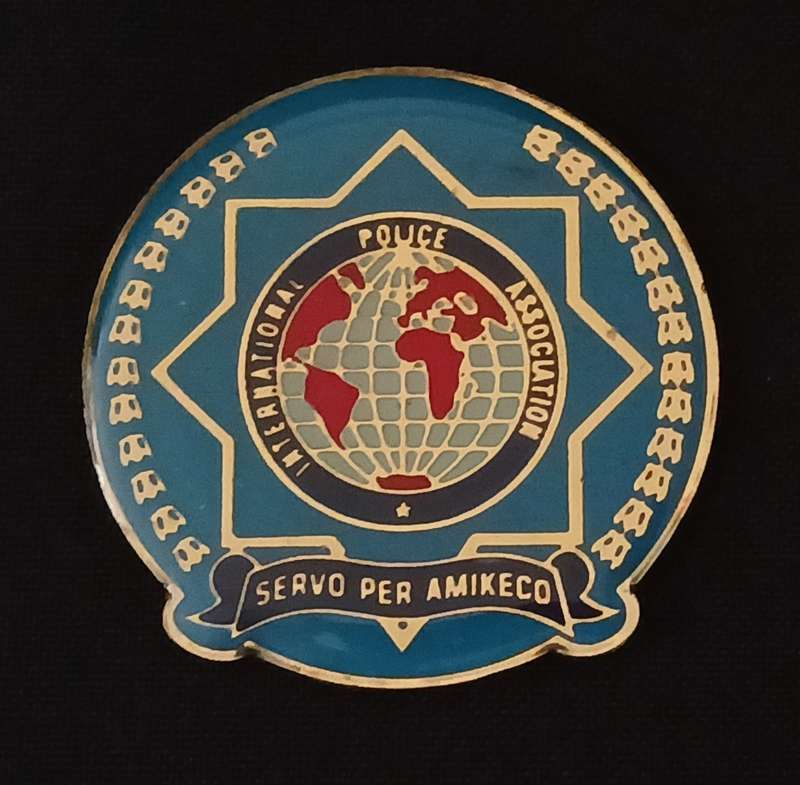 INTERNATIONAL POLICE ASSOCIATION BADGE                 K30