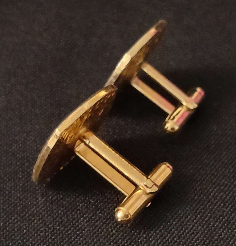 South African Police Cufflinks  ( Old Coat Of Arms ) Officers Cufflinks        R52