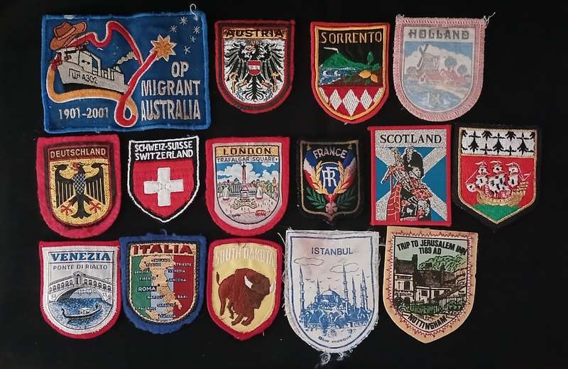 VINTAGE ASSORTED PATCHES             R65