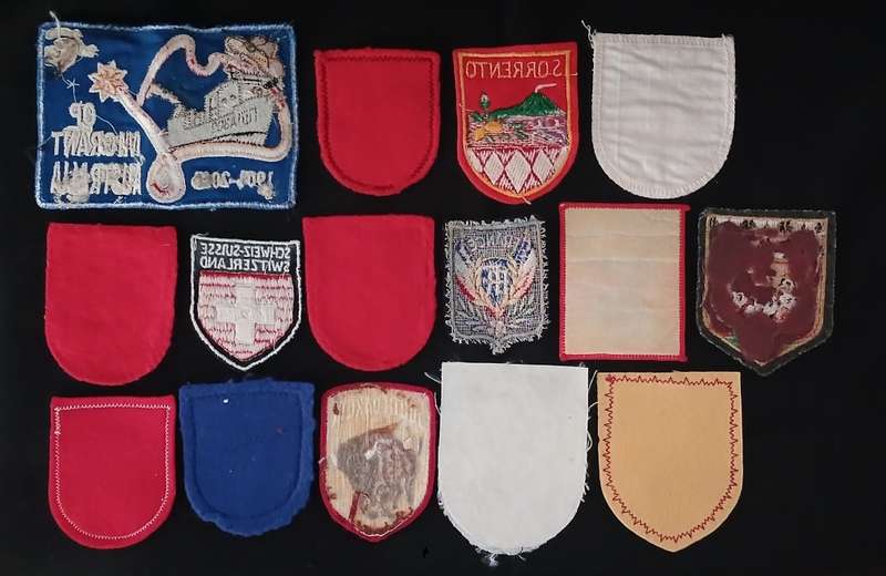 VINTAGE ASSORTED PATCHES             R65