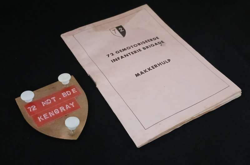 72 Gemotoriseerde Infanterie Brigade Makkerhulp+ Shoulder Flash     R75