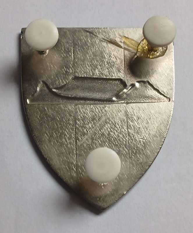 SADF Western Province Signal Unit Shoulder Flash  ( Solid Gold Mountain )   One Pin Repaired   MM17