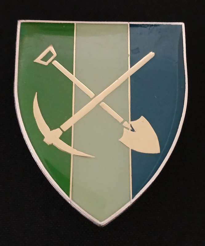 SADF North West Cmd. Signals Headquarters Shoulder Flash  ( 3 Pins Repaired )                MM15