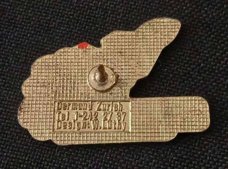 Flughafen Zurich Pin Badge                     R90