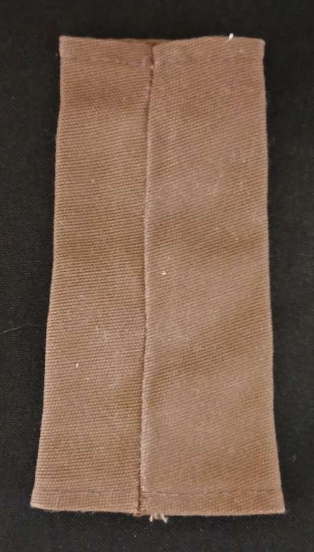 SADF CAPTAIN NUTRIA EPAULETTE     ""  BUSH WAR ERA   ""                 R107