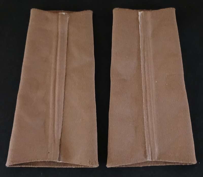 SADF LIEUTENANT TUPPERWARE EPAULETTES              R110