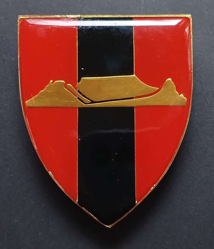 SADF W.P COMMAND PROVOST UNIT SHOULDER FLASH ( GOLD MOUNTAIN )              MM34