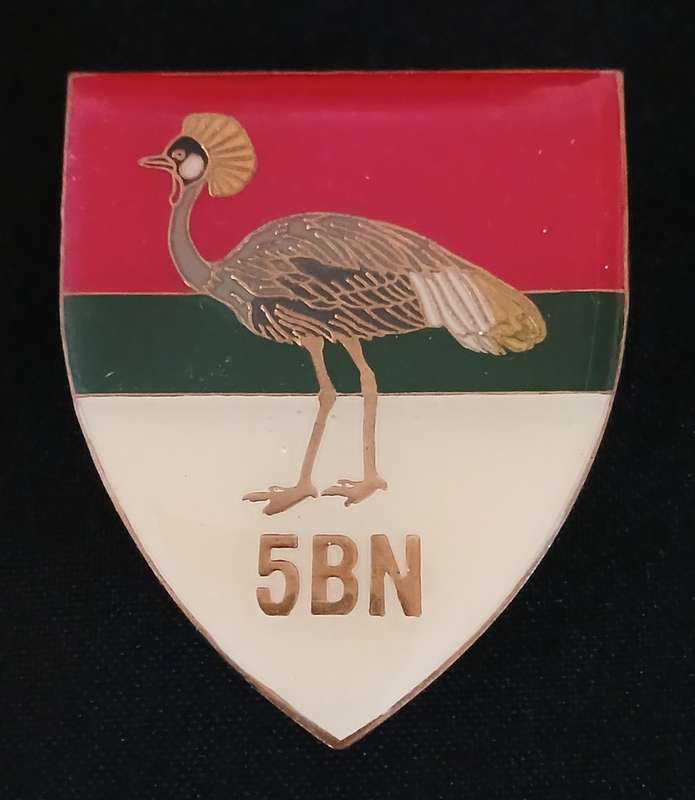 ZAMBIA ARMY 5TH BATTALION SHOULDER FLASH                   MM40