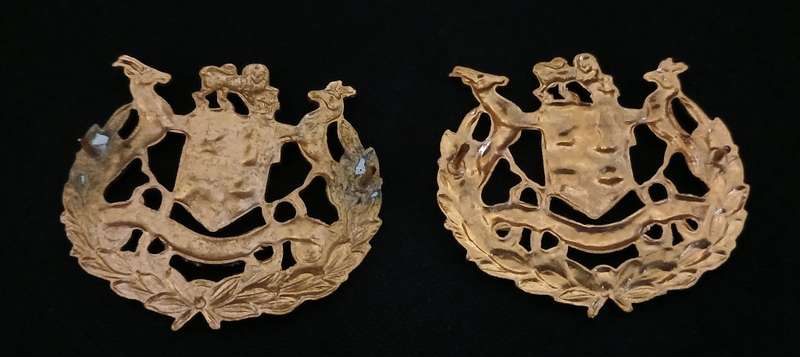 SOUTH AFRICAN AIR FORCE  - SA MAJOOR (AO1) RANK BADGES   FOR   Formal Dress (Stepouts)          R115