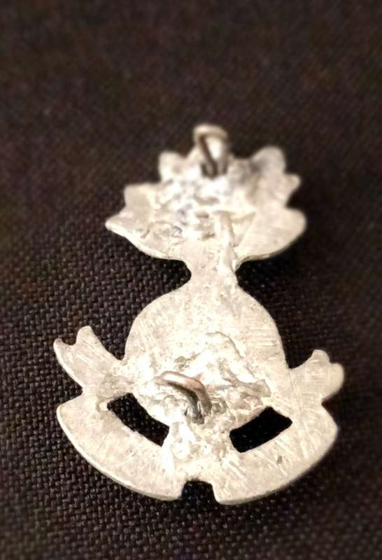 SA ENGINEERS CORPS COLLAR BADGE   (  LEAD CAST )              R121