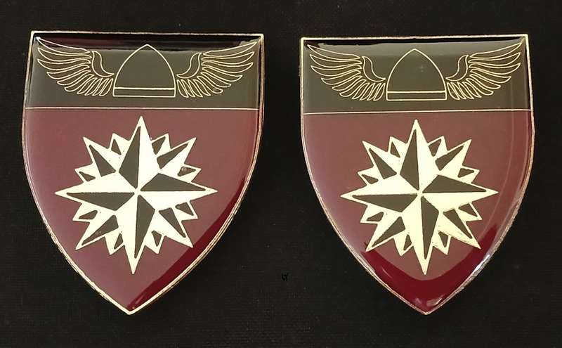 4 Special Forces Regiment Shoulder Flashes ( Maroon and Black NOT ISSUED )        L1