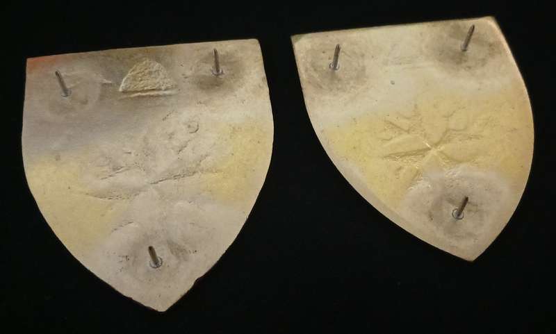 4 Special Forces Regiment Shoulder Flashes ( Maroon and Black NOT ISSUED )       L5