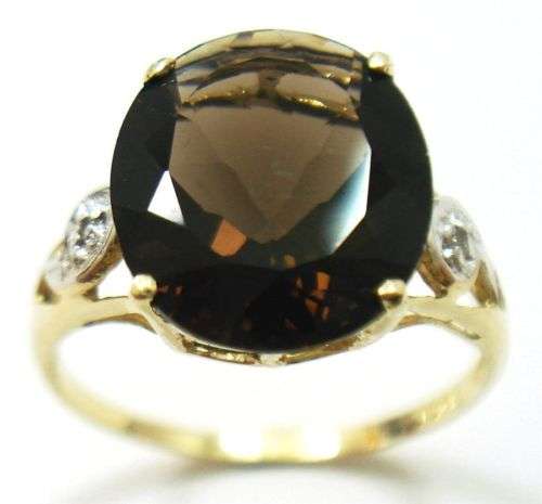 10 KT SOLID YELLOW GOLD AND 5.1 CT SMOKY TOPAZ & DIAMOND RING SIZE 7 !!!!!!! WOW!!!!