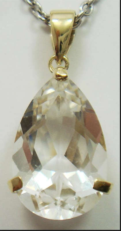NICE 10KT SOLID YELLOW GOLD PEAR CUT WHITE TOPAZ PENDANT R1 START!!!!!!!